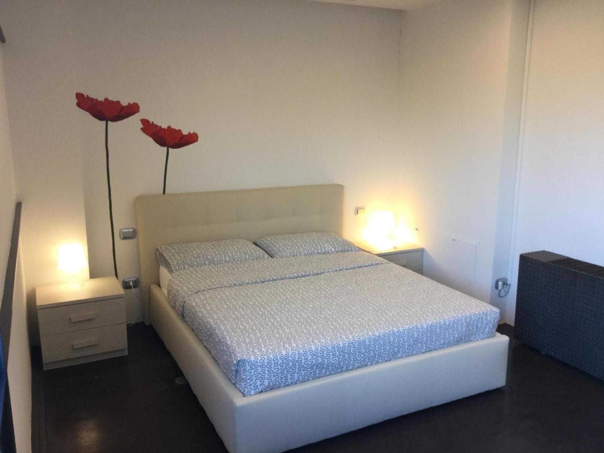 Studioappartement Rose 2 In Ντεζεντσάνο ντελ Γκάρντα Εξωτερικό φωτογραφία